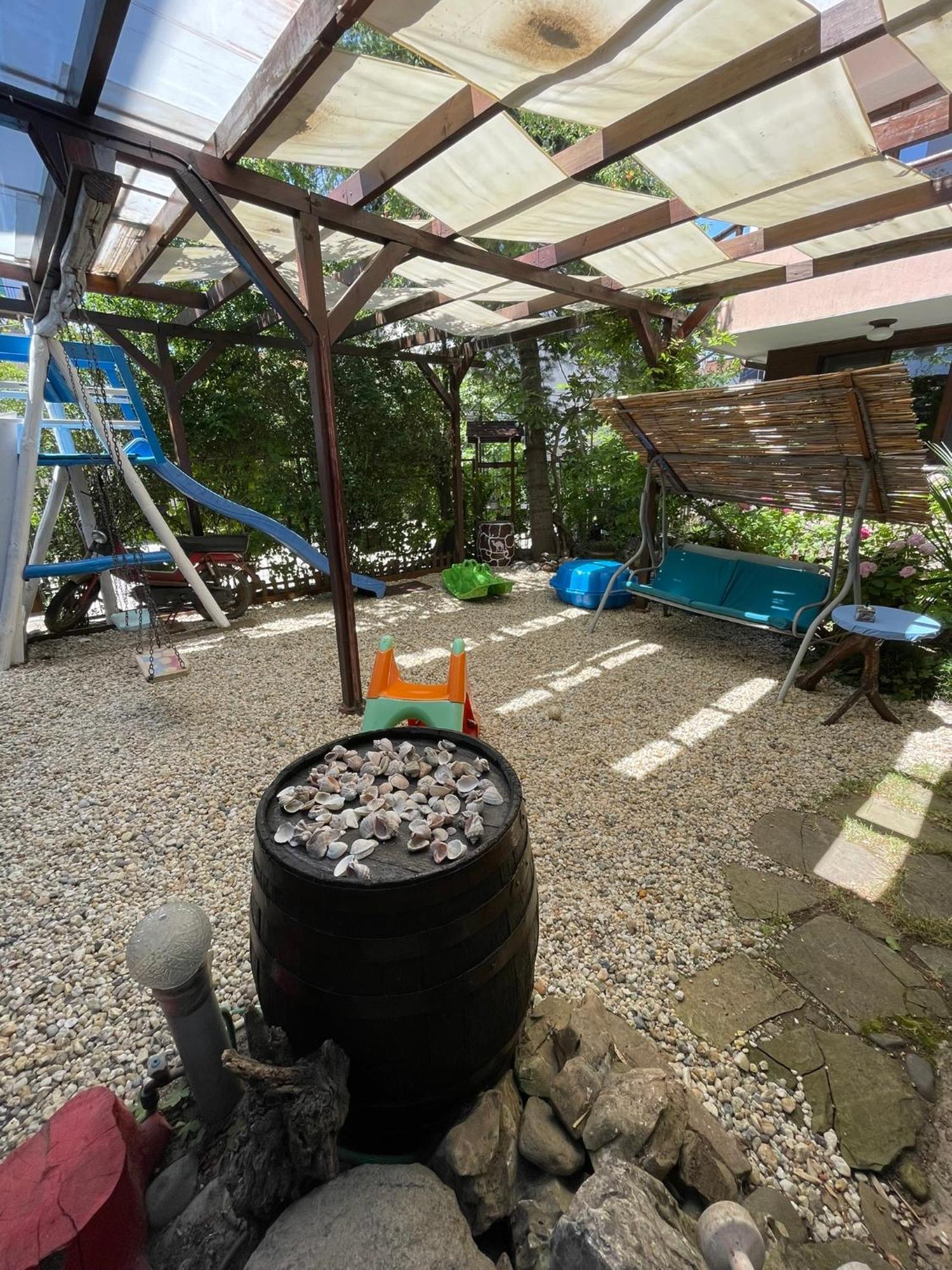 Holiday House Gendar, Chernomorets Buitenkant foto