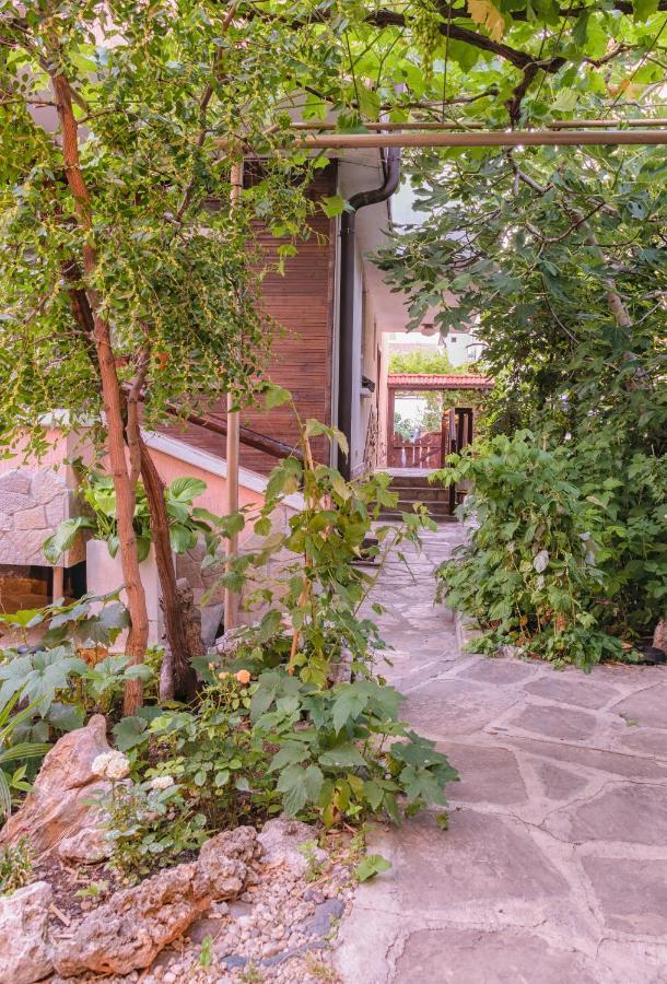 Holiday House Gendar, Chernomorets Buitenkant foto